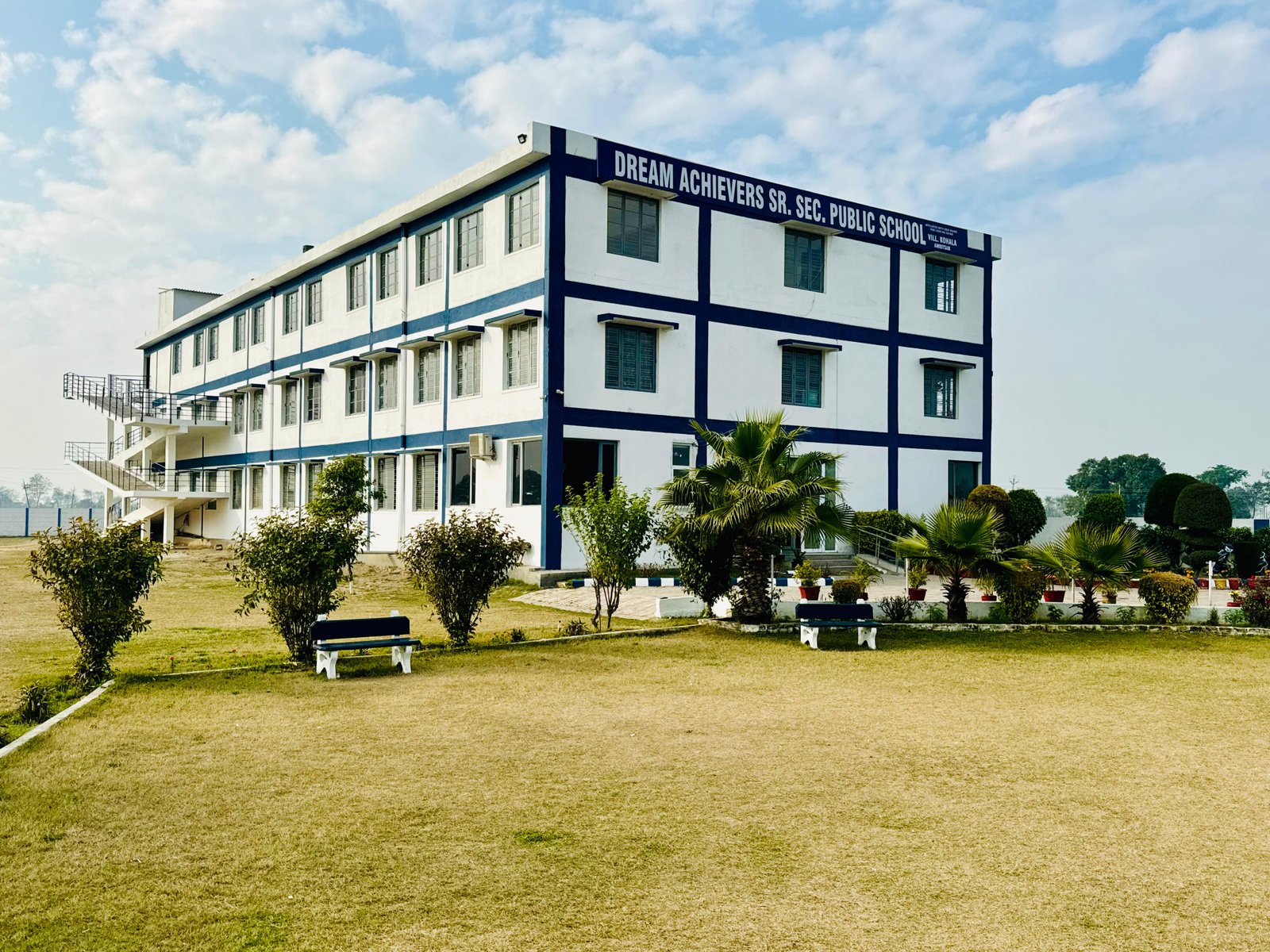 Dream Achievers School